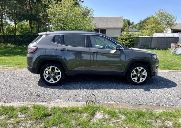 Jeep Compass cena 80000 przebieg: 137000, rok produkcji 2019 z Zduńska Wola małe 497